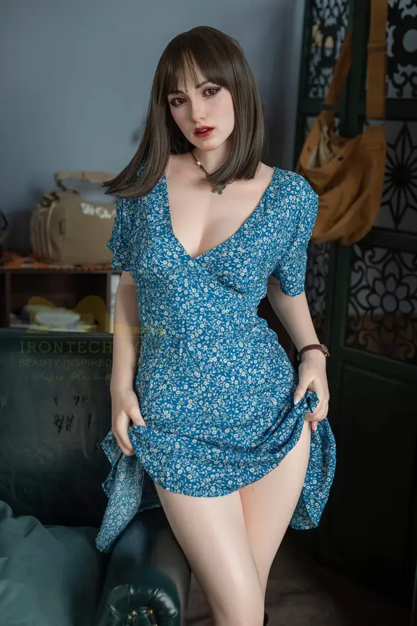 Molly Natural S44 163cm – sex doll photo 2