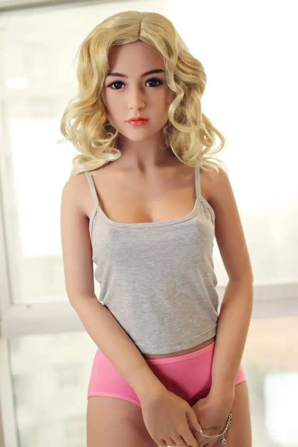 Lily 31 C 156cm 2 – realistic sex doll