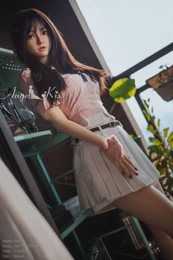 Idony 63 175cm – realistic sex doll