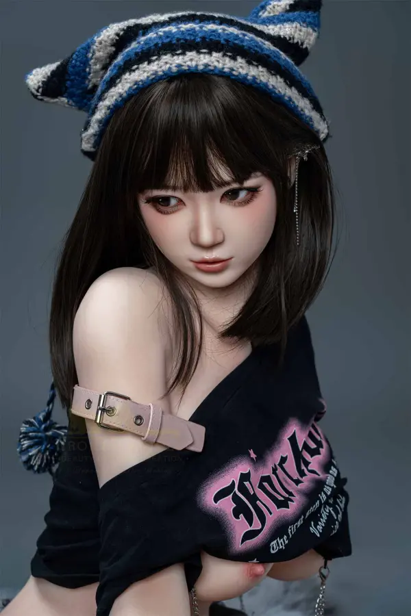 Nia T3 158T – realistic sex doll